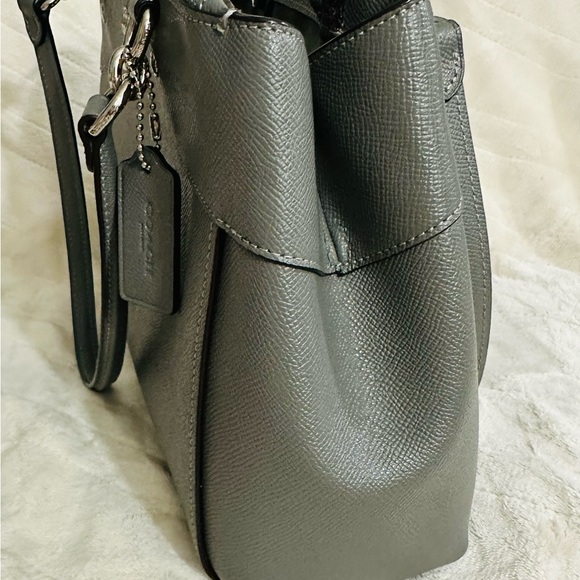 Coach “Leah” Crossbody Bag/Satchel, Crossgrain Leather, Gray, Like New - Picture 6 of 8